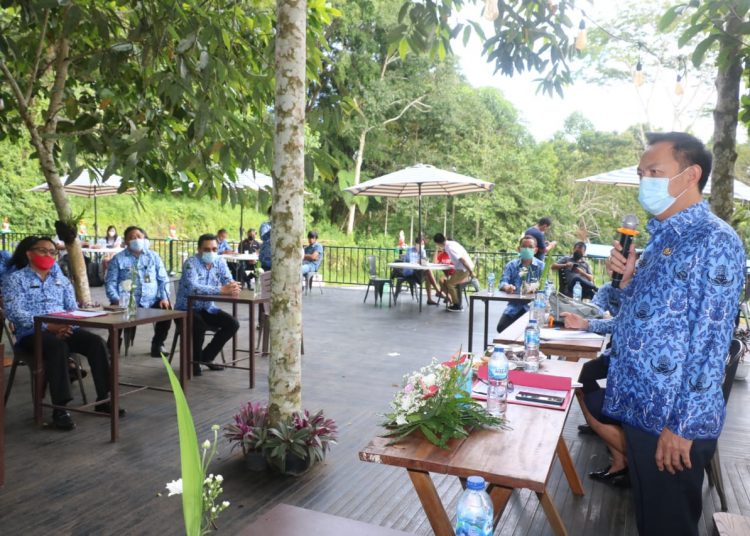 PERSIAPAN : Wali Kota Caroll Senduk ketika memberikan sambutan terkait pelaksanaan TIFF 2021. (foto/ist)