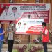 Wali Kota Caroll Senduk ketika melaunching internet gratis di Kelurahan Kakaskasen Dua. (foto/ist)